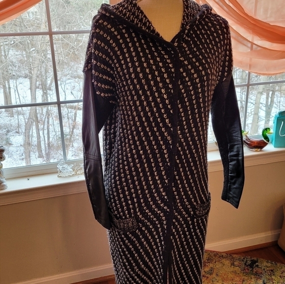 unlined coat with faux leather sleeves size S - Picture 1 of 10